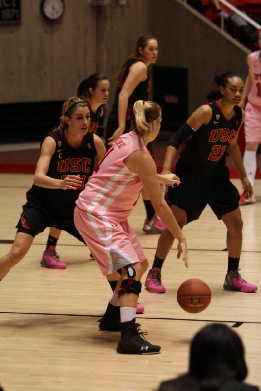 2012-01-28 16:30:37 ** Basketball, Damenbasketball, Michelle Plouffe, Taryn Wicijowski, USC, Utah Utes ** 