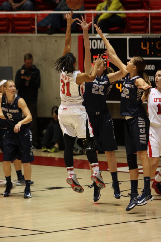 2012-11-27 19:27:07 ** Basketball, Ciera Dunbar, Damenbasketball, Taryn Wicijowski, Utah State, Utah Utes ** 