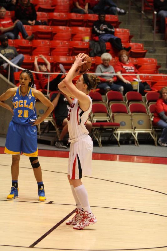 2014-03-02 15:40:18 ** Basketball, Damenbasketball, Michelle Plouffe, UCLA, Utah Utes ** 