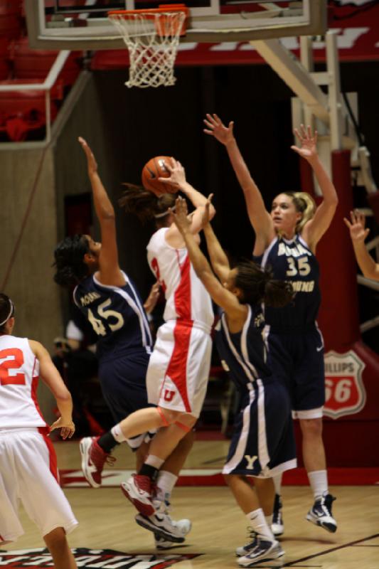 2010-01-30 15:08:04 ** Basketball, BYU, Halie Sawyer, Kalee Whipple, Utah Utes, Women's Basketball ** 