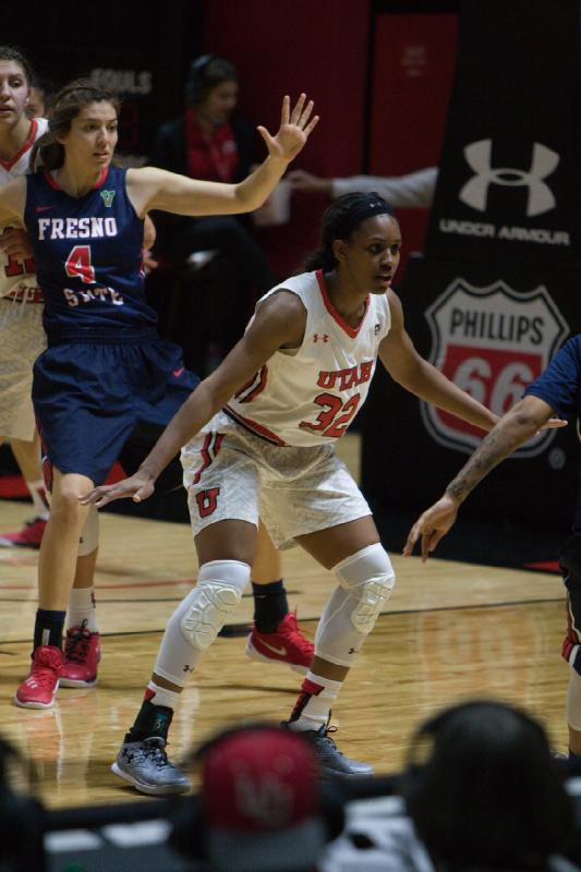 2015-12-19 15:12:50 ** Basketball, Damenbasketball, Emily Potter, Fresno State, Tanaeya Boclair, Utah Utes ** 