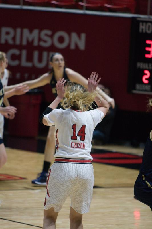 2015-12-29 19:40:32 ** Basketball, Damenbasketball, Paige Crozon, UC Davis, Utah Utes ** 