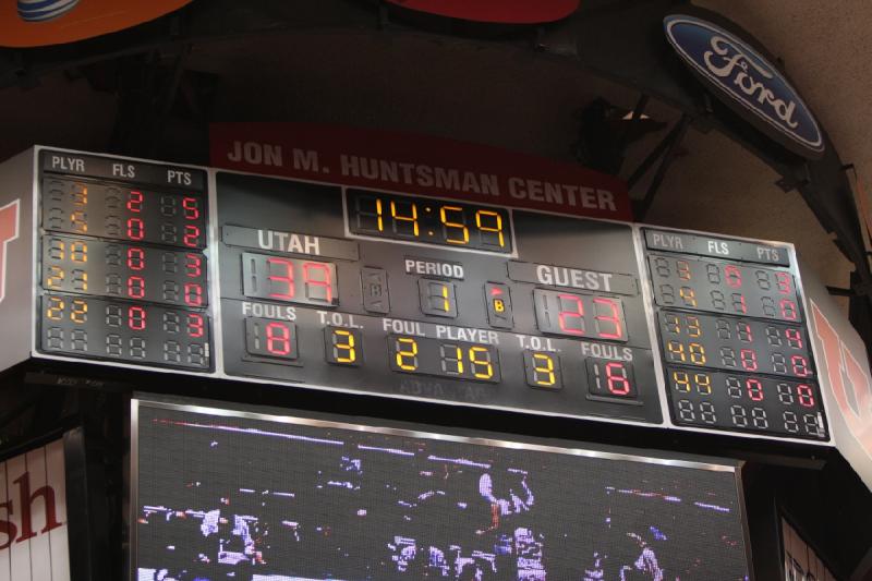 2013-11-01 17:52:32 ** Basketball, Damenbasketball, University of Mary, Utah Utes ** 