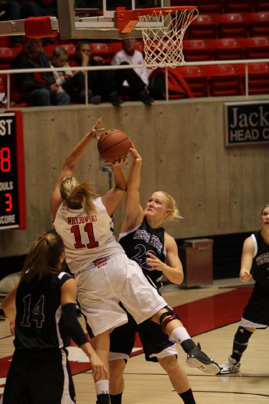 2011-12-01 20:30:11 ** Basketball, Taryn Wicijowski, Utah Utes, Weber State, Women's Basketball ** 