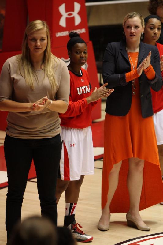 2014-01-12 12:59:50 ** Awa Kalmström, Basketball, Cal, Damenbasketball, Devri Owens, Paige Crozon, Taryn Wicijowski, Utah Utes ** 