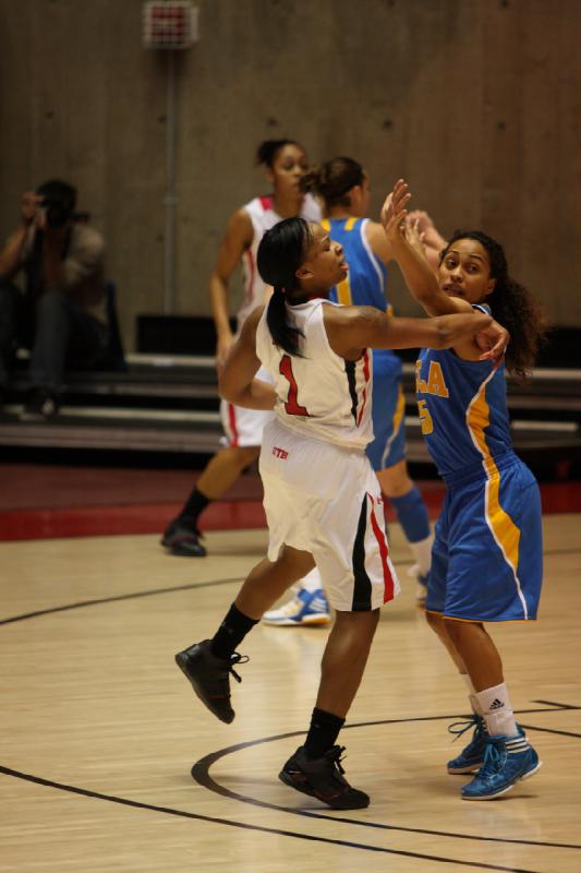 2012-01-26 19:24:53 ** Basketball, Damenbasketball, Iwalani Rodrigues, Janita Badon, UCLA, Utah Utes ** 