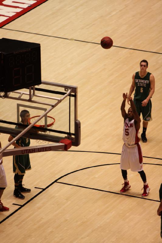 2012-11-16 20:43:45 ** Basketball, Men's Basketball, Sacramento State, Utah Utes ** 