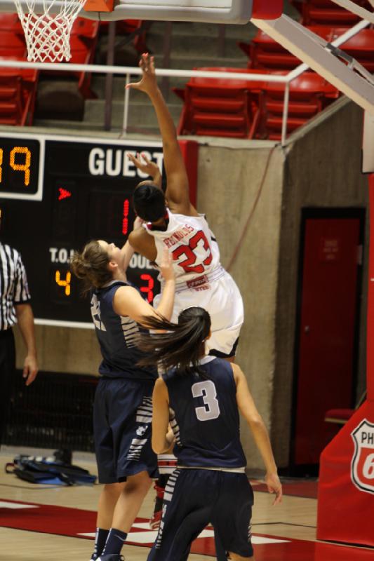 2012-11-27 19:15:58 ** Ariel Reynolds, Basketball, Damenbasketball, Utah State, Utah Utes ** 