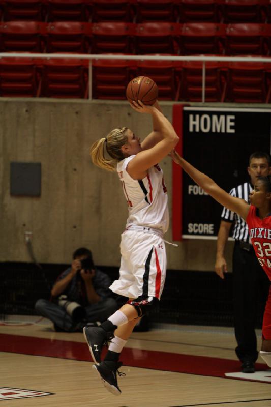 2011-11-05 17:10:55 ** Basketball, Damenbasketball, Dixie State, Taryn Wicijowski, Utah Utes ** 