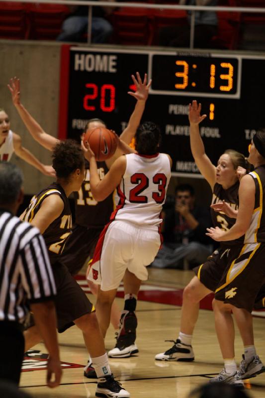 2011-01-15 15:38:37 ** Basketball, Brittany Knighton, Utah Utes, Women's Basketball, Wyoming ** 