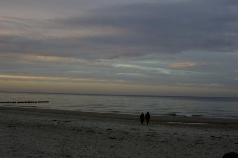 2006-11-26 15:43:12 ** Germany, Warnemünde ** Warnemünde beach.