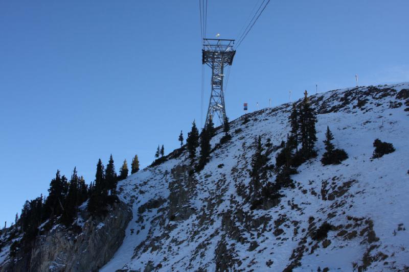 2008-10-25 16:32:13 ** Little Cottonwood Canyon, Snowbird, Utah ** One of the towers of the tram.