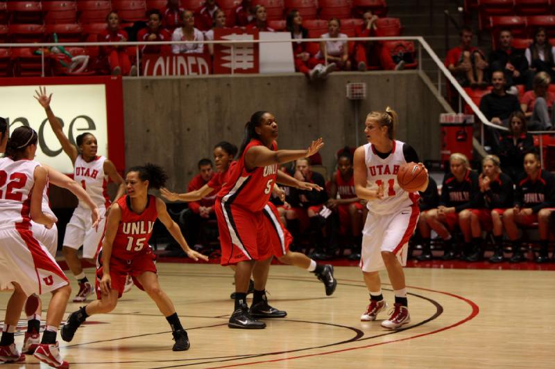 2010-01-16 15:10:03 ** Basketball, Halie Sawyer, Janita Badon, Taryn Wicijowski, UNLV, Utah Utes, Women's Basketball ** 