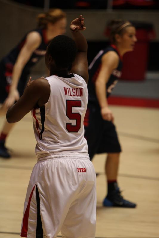 2013-12-21 16:18:01 ** Basketball, Cheyenne Wilson, Damenbasketball, Samford, Utah Utes ** 