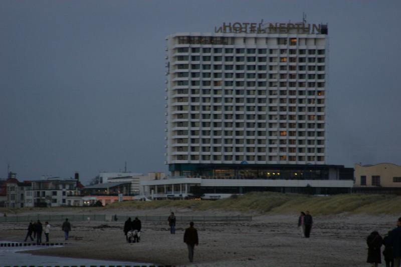 2006-11-26 15:50:40 ** Germany, Warnemünde ** Hotel Neptun in Warnemünde.