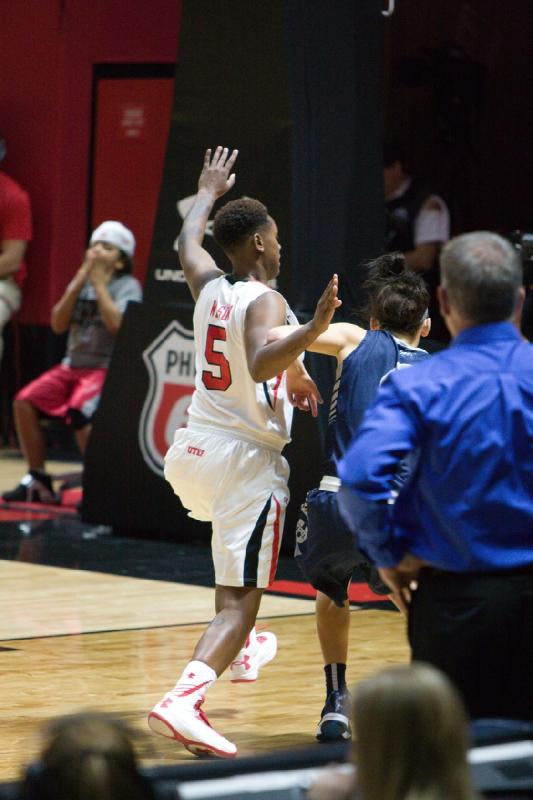2014-12-03 18:56:08 ** Basketball, Cheyenne Wilson, Damenbasketball, Utah State, Utah Utes ** 