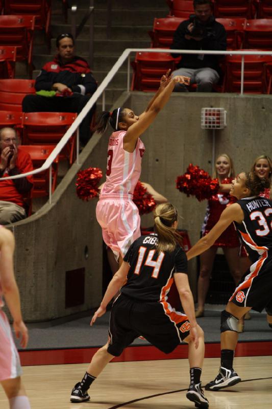 2013-02-10 13:38:08 ** Basketball, Damenbasketball, Iwalani Rodrigues, Michelle Plouffe, Oregon State, Utah Utes ** 