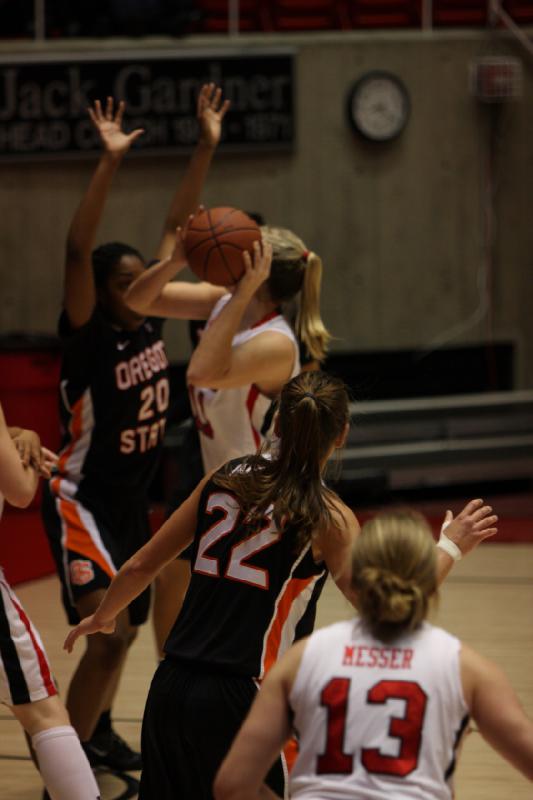 2012-03-01 20:20:24 ** Basketball, Michelle Plouffe, Oregon State, Rachel Messer, Taryn Wicijowski, Utah Utes, Women's Basketball ** 