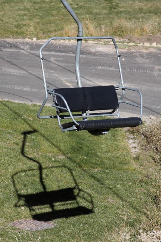2008-10-25 15:36:59 ** Little Cottonwood Canyon, Snowbird, Utah ** A chair-lift waiting for the winter.