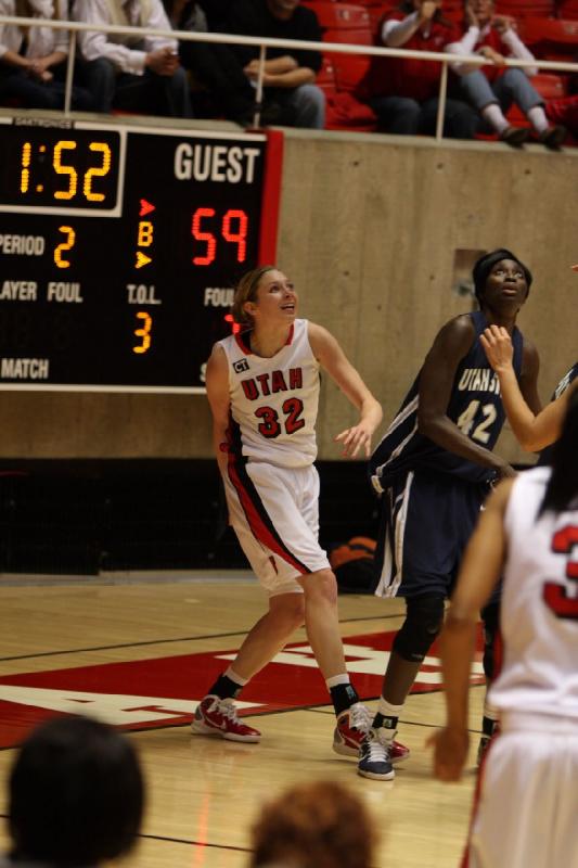 2011-01-01 16:41:15 ** Basketball, Damenbasketball, Diana Rolniak, Iwalani Rodrigues, Utah State, Utah Utes ** 