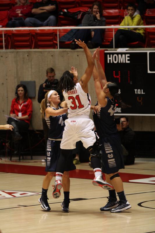 2012-11-27 19:35:59 ** Basketball, Ciera Dunbar, Damenbasketball, Utah State, Utah Utes ** 