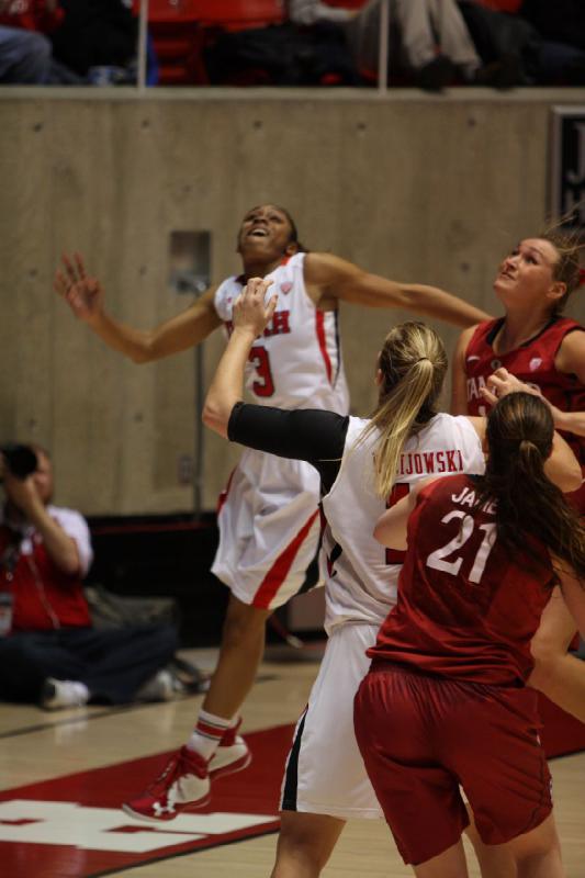 2013-01-06 15:21:54 ** Basketball, Damenbasketball, Iwalani Rodrigues, Stanford, Taryn Wicijowski, Utah Utes ** 