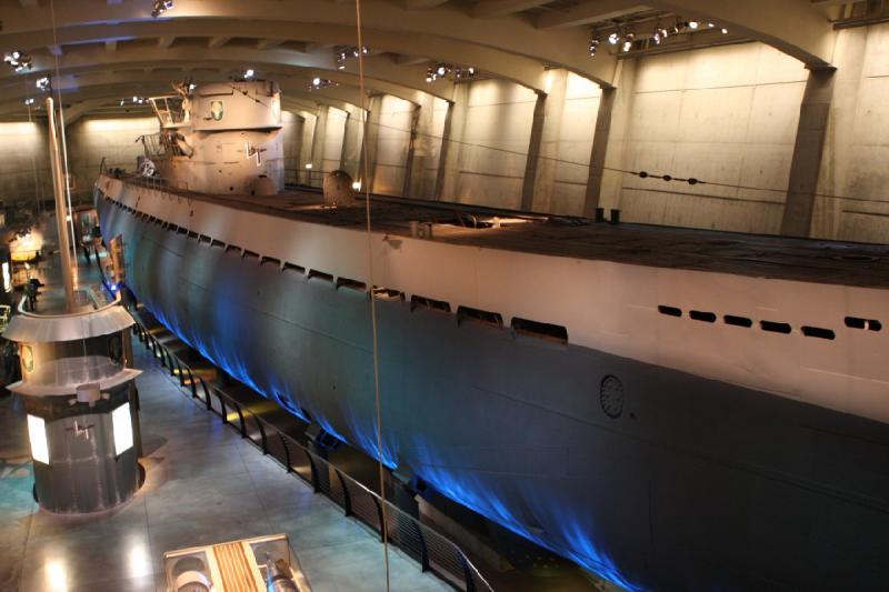 2014-03-11 09:37:05 ** Chicago, Illinois, Museum of Science and Industry, Typ IX, U 505, U-Boote ** Seit April 2004 ist das U-Boot in einem unterirdischen klimatisierten Gebäude untergebracht.
