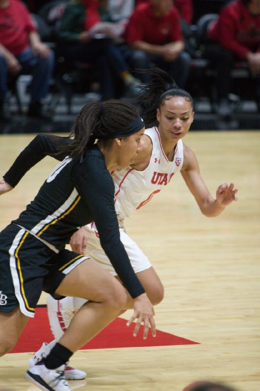 2018-11-16 20:24:16 ** Basketball, Damenbasketball, Kiana Moore, Long Beach State, Utah Utes ** 