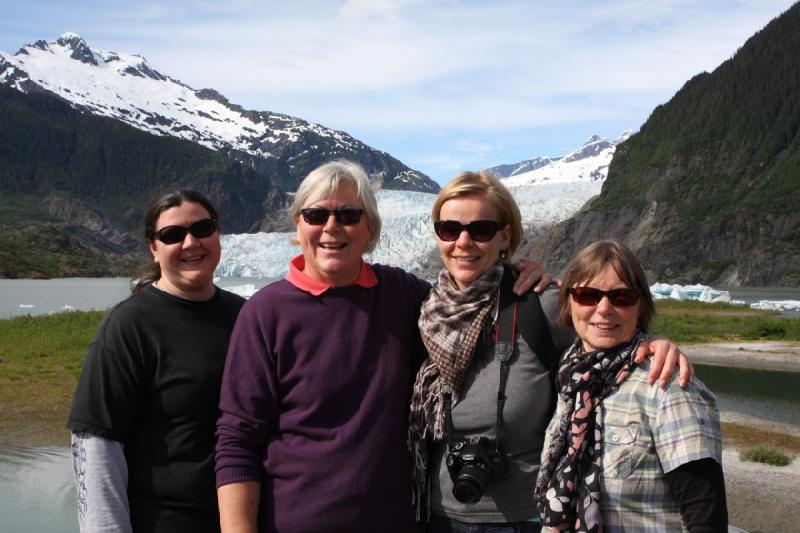 2012-06-20 16:27:49 ** Alaska, Cruise, Erica, Juneau, Rabea, Rita ** Erica, Rita, Rabea and Angelika.