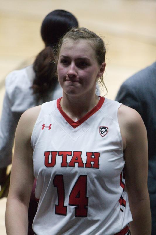 2015-11-17 20:51:09 ** Basketball, Damenbasketball, Danyelle Snelgro, Gavin Petersen, Lamar, Paige Crozon, Utah Utes ** 