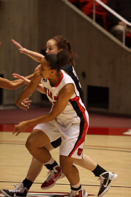 2010-12-20 20:41:36 ** Basketball, Ciera Dunbar, Southern Oregon, Utah Utes, Women's Basketball ** 