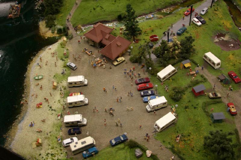 2006-11-25 10:29:52 ** Germany, Hamburg, Miniature Wonderland ** Beach with RVs and day guests.