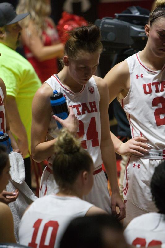 2016-12-17 13:18:11 ** Basketball, Damenbasketball, Megan Jacobs, Tilar Clark, Utah Utes, Weber State, Wendy Anae ** 