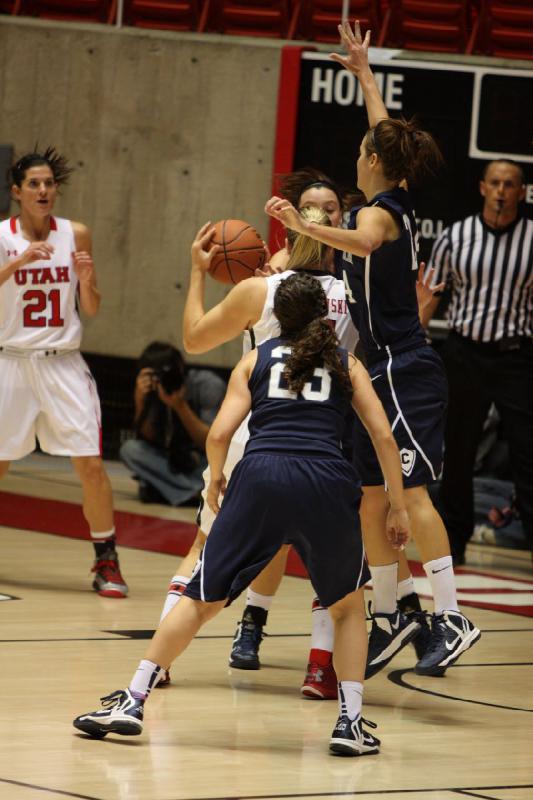2012-11-01 19:33:15 ** Basketball, Chelsea Bridgewater, Concordia, Taryn Wicijowski, Utah Utes, Women's Basketball ** 2012-11-01 19:33:15 ** Basketball, Chelsea Bridgewater, Concordia, Taryn Wicijowski, Utah Utes, Women's Basketball **