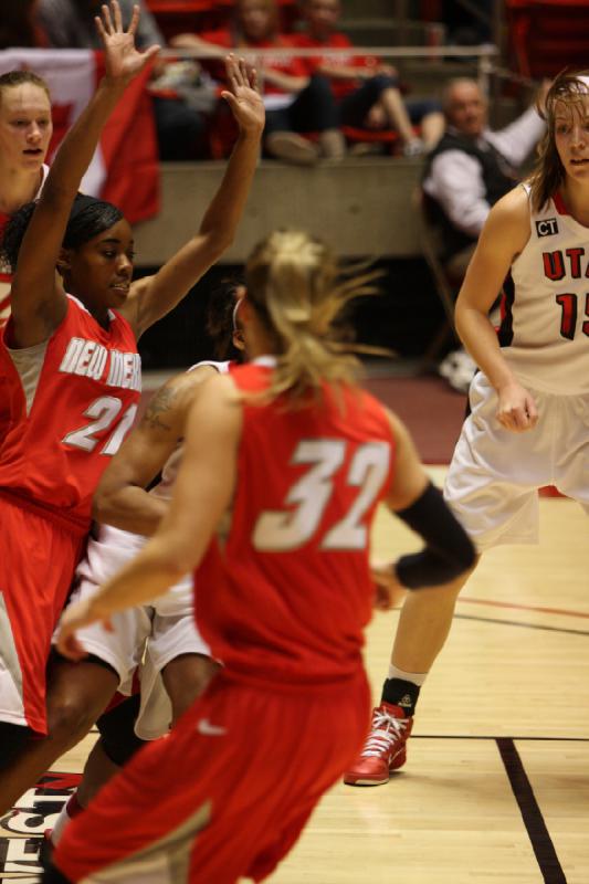 2011-02-19 18:16:36 ** Basketball, Janita Badon, Michelle Plouffe, New Mexico Lobos, Utah Utes, Women's Basketball ** 