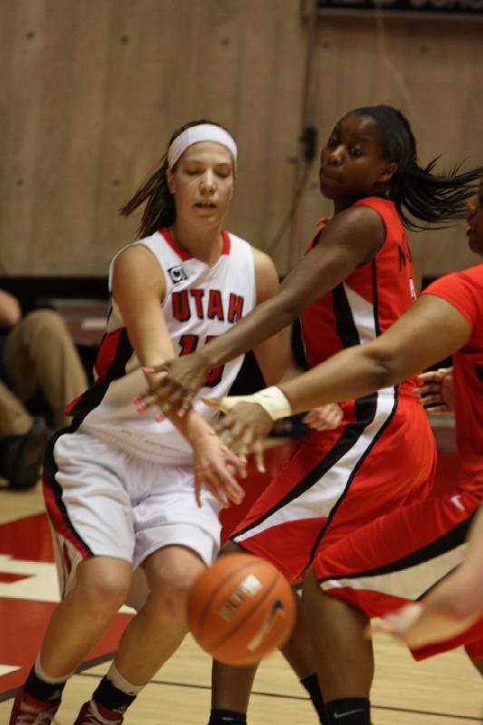 2011-02-01 21:15:08 ** Basketball, Michelle Plouffe, UNLV, Utah Utes, Women's Basketball ** 