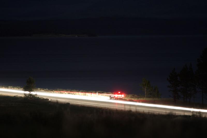 2008-08-14 22:24:56 ** Yellowstone National Park ** Cars at the lake shore.