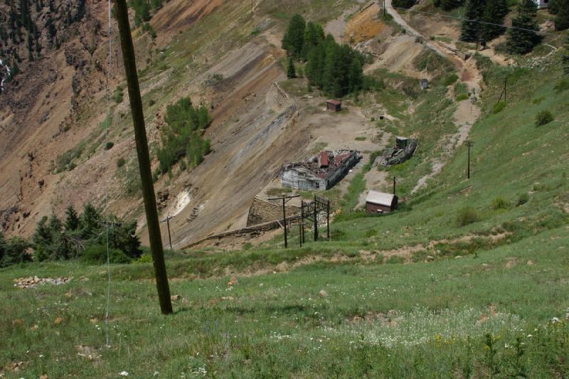 2006-07-23 12:55:32 ** Vail ** Built pretty close to the slope.