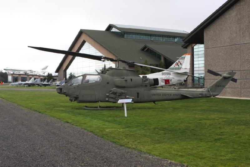 2011-03-26 17:03:49 ** Evergreen Aviation & Space Museum ** 