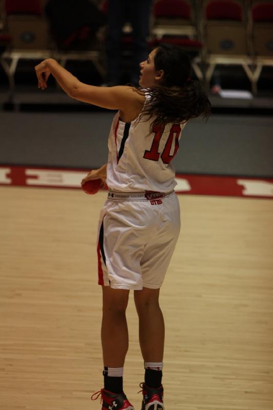 2013-12-11 20:47:07 ** Basketball, Nakia Arquette, Utah Utes, Utah Valley University, Women's Basketball ** 