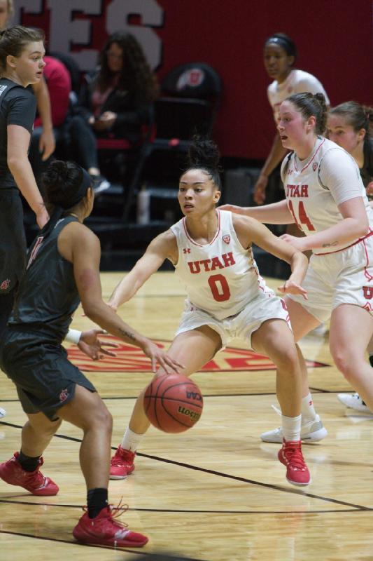 2019-02-24 13:15:41 ** Andrea Torres, Basketball, Damenbasketball, Erika Bean, Kiana Moore, Utah Utes, Washington State ** 