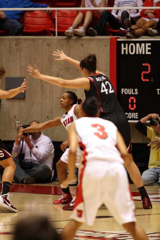 2010-11-19 18:58:54 ** Basketball, Damenbasketball, Iwalani Rodrigues, Janita Badon, Stanford, Utah Utes ** 