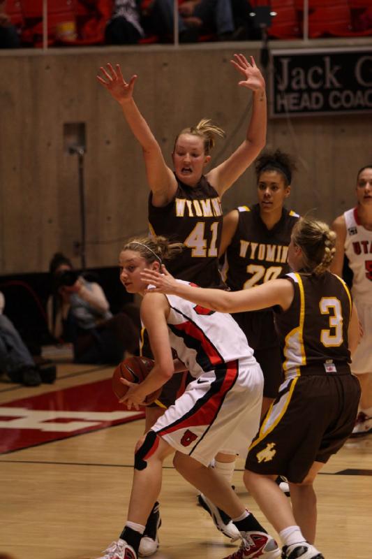 2011-01-15 16:14:55 ** Basketball, Diana Rolniak, Michelle Harrison, Utah Utes, Women's Basketball, Wyoming ** 