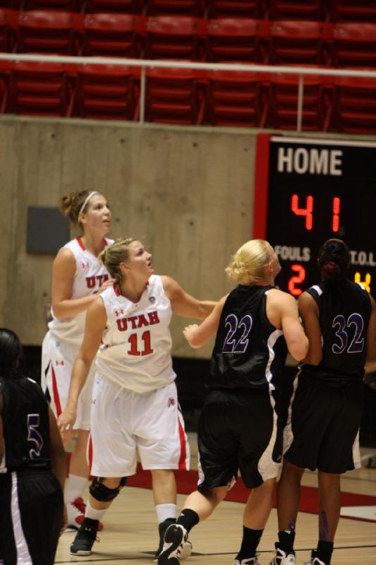 2011-12-01 19:29:14 ** Basketball, Damenbasketball, Michelle Plouffe, Taryn Wicijowski, Utah Utes, Weber State ** 