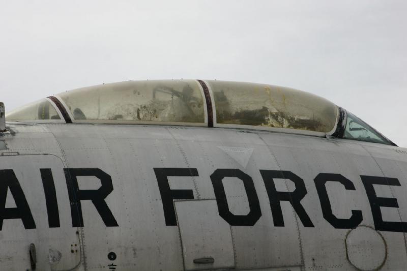 2007-04-01 14:41:32 ** Air Force, Hill AFB, Utah ** Cockpit of the B-47.