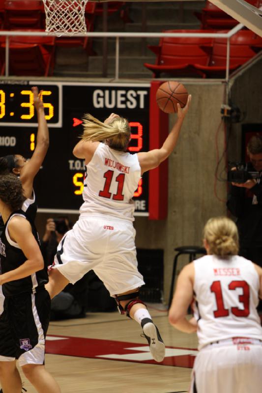 2011-12-01 19:09:22 ** Basketball, Rachel Messer, Taryn Wicijowski, Utah Utes, Weber State, Women's Basketball ** 