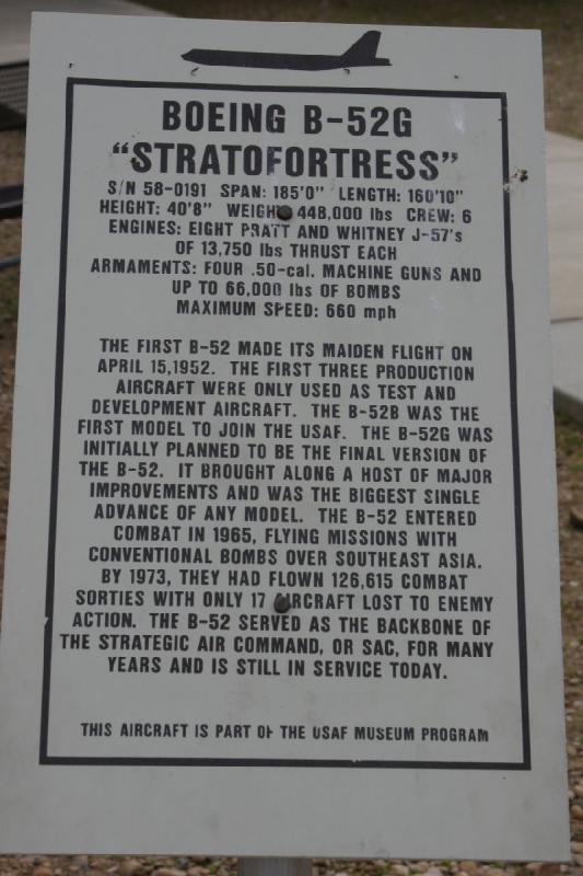 2007-04-01 14:30:02 ** Air Force, Hill AFB, Utah ** Description of the B-52G 'Stratofortress'.