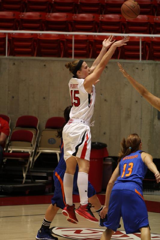 2013-11-01 17:51:12 ** Basketball, Michelle Plouffe, University of Mary, Utah Utes, Women's Basketball ** 