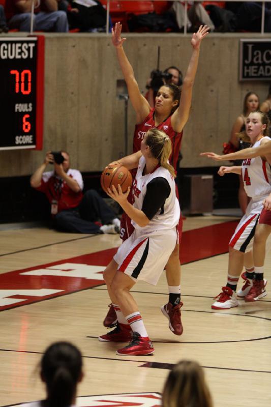 2013-01-06 15:31:34 ** Basketball, Damenbasketball, Paige Crozon, Stanford, Taryn Wicijowski, Utah Utes ** 