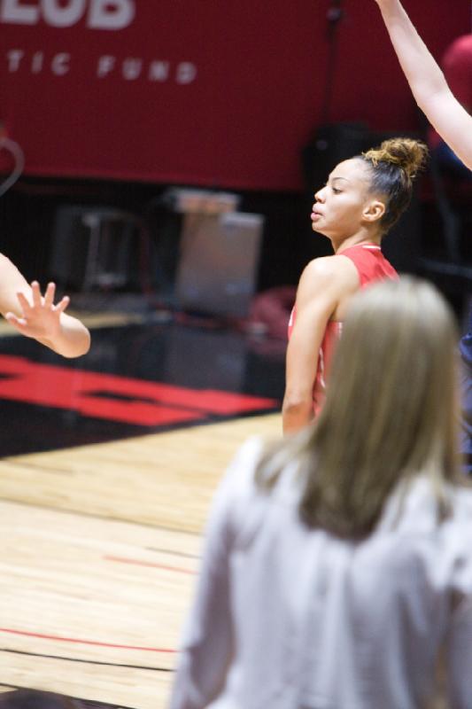 2016-12-10 18:55:45 ** Basketball, BYU, Damenbasketball, Kiana Moore, Utah Utes ** 